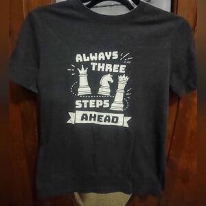 Cat and Jack Chess 3 Moves Ahead Tee L 12/14